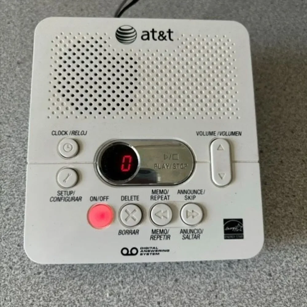 AT&T Digital Answering Machine *Works* - Picture 1 of 4
